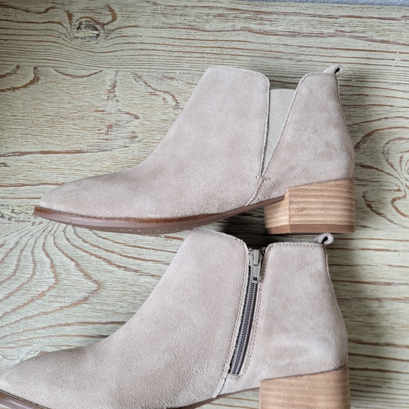 Seychelles Back Stage Suede Ankle Booties New In Box Sz 8 - Picture 5 of 9